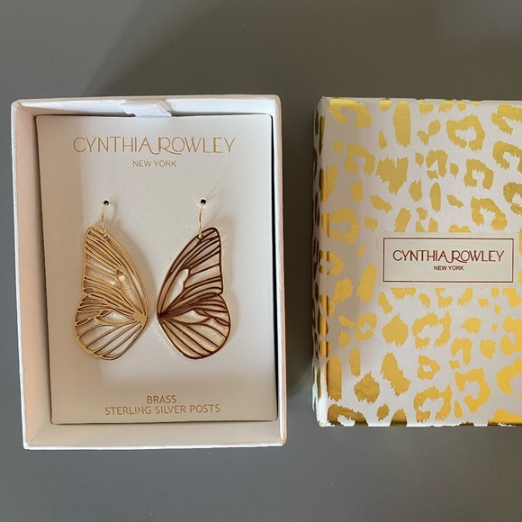 NWT Cynthia Rowley Butterfly Wing Drop Earrings - Picture 3 of 3